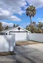 8543 Fort Caroline Rd in Jacksonville, FL - Building Photo