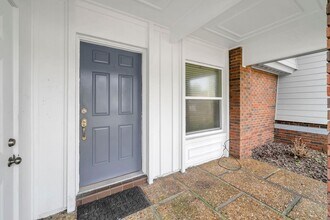 358 Kepner Dr NE in Fort Walton Beach, FL - Building Photo - Building Photo