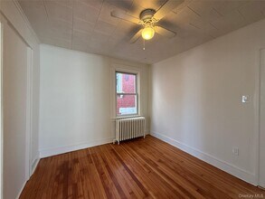 40 N Clover St in Poughkeepsie, NY - Building Photo - Building Photo