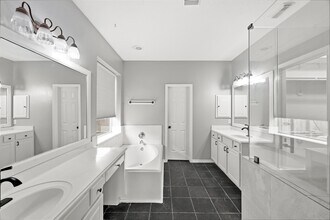 7531 Fall Creek Bend Ct in Humble, TX - Building Photo - Building Photo