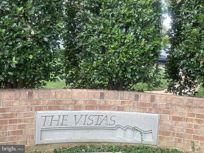 property at 14044 Vista Dr
