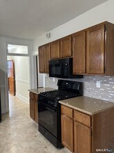 18 Carmody St in New Britain, CT - Building Photo - Building Photo