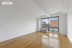 181 E 119th St in New York, NY - Building Photo