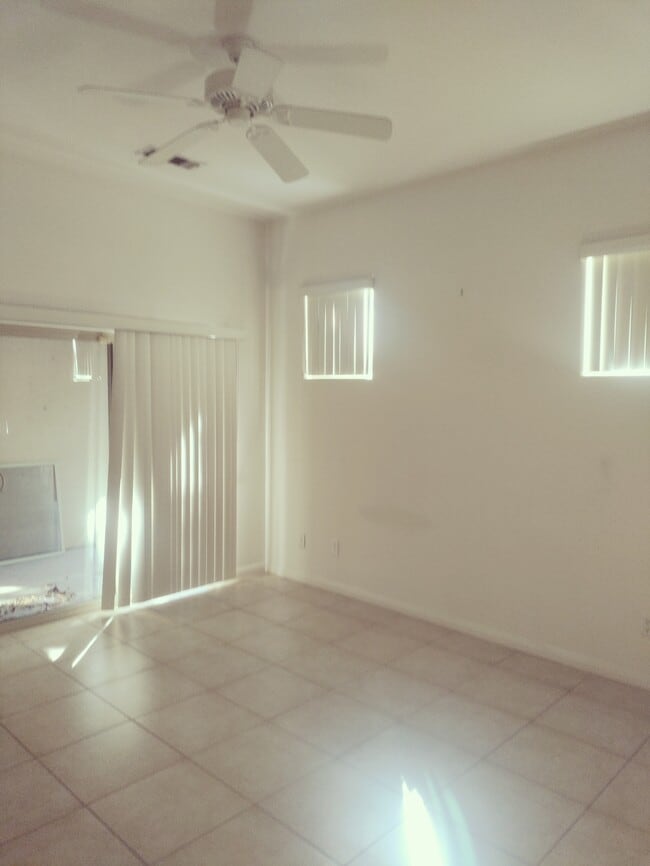 78861 Avenue 42, Unit C in Bermuda Dunes, CA - Foto de edificio - Building Photo