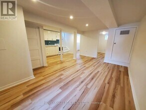 17 Alberta Ave in Toronto, ON - Building Photo - Building Photo