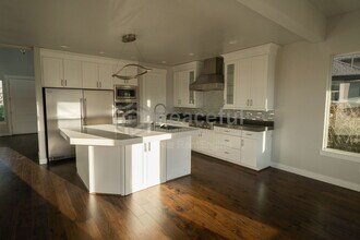 1867 S Prairie Pond Rd in Saratoga Springs, UT - Building Photo - Building Photo