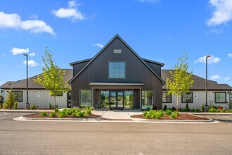 Silverbrook Apartments in Kalispell, MT - Foto de edificio - Building Photo