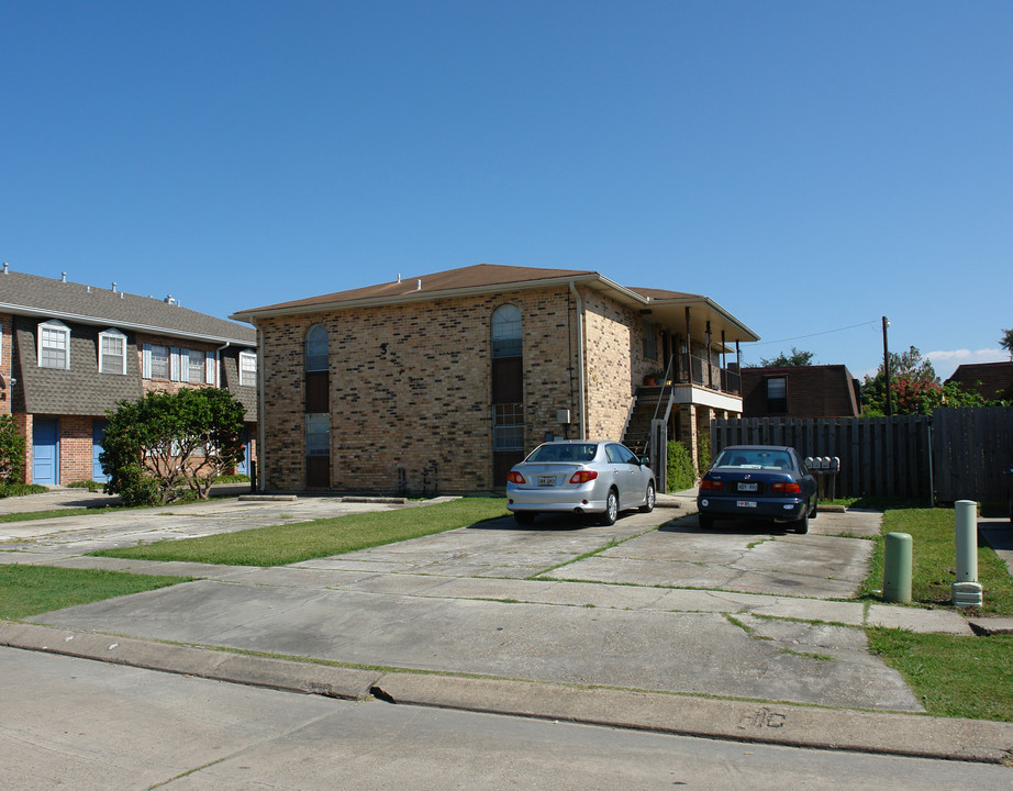 3708 Martinique Ave in Kenner, LA - Building Photo