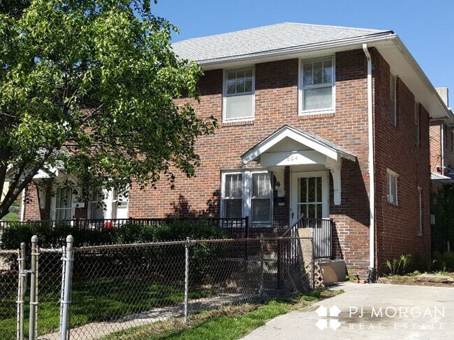 802-804 N 48th St in Omaha, NE - Building Photo - Building Photo