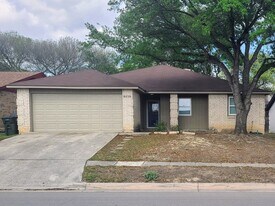 4810 Cherry Tree Dr in Schertz, TX - Building Photo