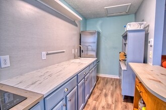 408 S 11th St in Fernandina Beach, FL - Building Photo - Building Photo