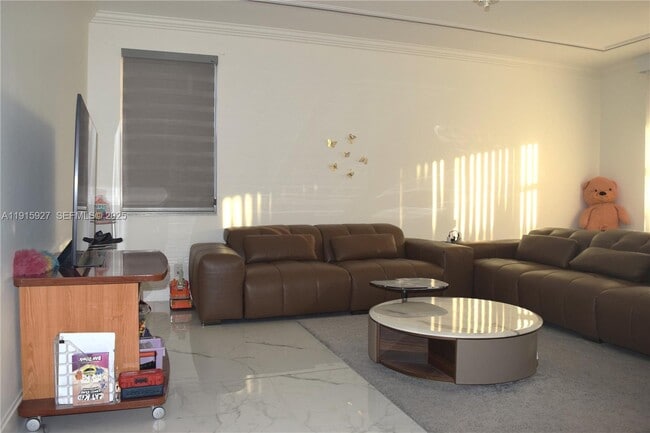 538 Slippery Rock Rd in Weston, FL - Foto de edificio - Building Photo