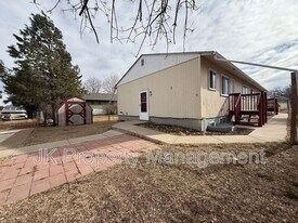 3108 9th Ave N in Great Falls, MT - Building Photo