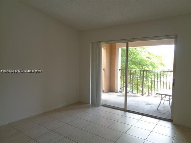 2123 Renaissance Blvd, Unit 303 in Miramar, FL - Building Photo - Building Photo