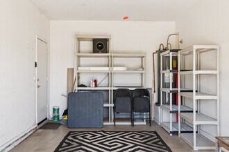 13826 N Saguaro Blvd, Unit 202 in Fountain Hills, AZ - Foto de edificio - Building Photo