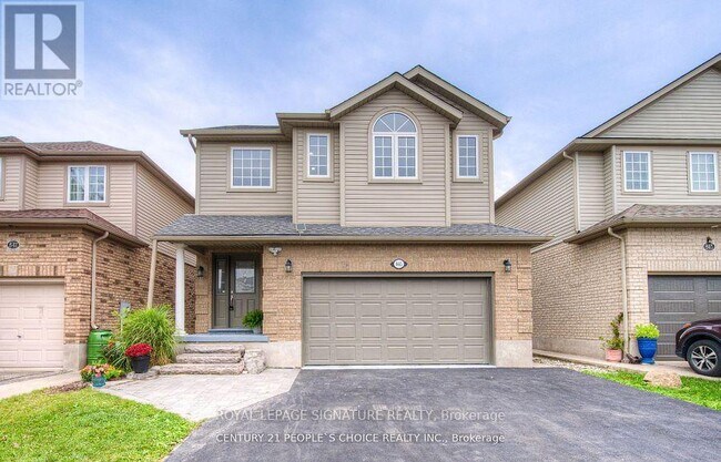 property at 843 Brandenburg Blvd