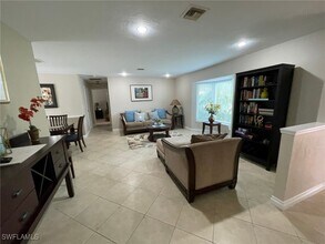 9871 El Greco Cir in Bonita Springs, FL - Building Photo - Building Photo