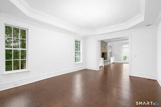 93 Mansfield Ave in Darien, CT - Building Photo - Building Photo