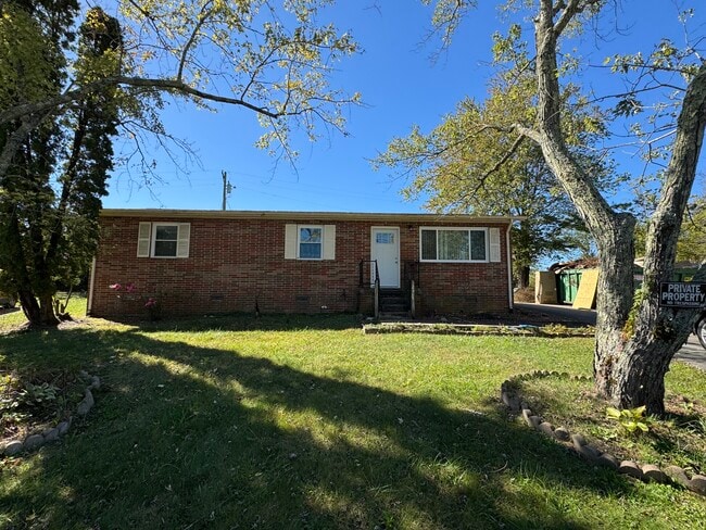 1238 Pleasant View Dr