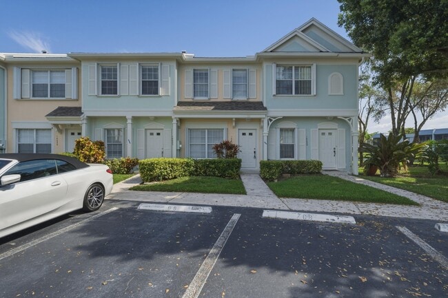 property at 16635 Hemingway Dr
