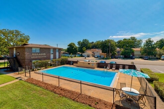 Villager Apartments in Fort Walton Beach, FL - Foto de edificio - Building Photo