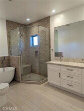 8254 N Sharuzi Ln in Los Angeles, CA - Building Photo - Building Photo