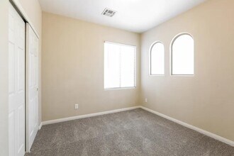 9145 W Dorrell Ln in Las Vegas, NV - Building Photo - Building Photo