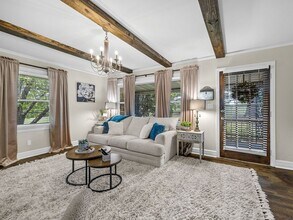 2301 Locust Hill Rd in Greer, SC - Building Photo - Building Photo