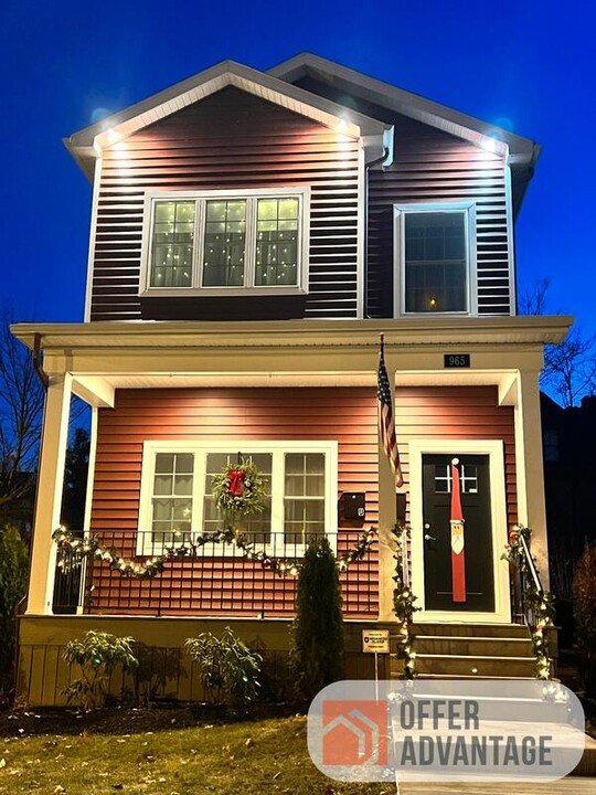 965 Lafayette Ave in Buffalo, NY - Building Photo