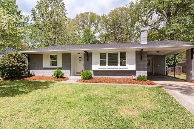 property at 321 Seneca Pl