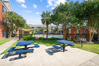 City Parc II at West Oaks Apartments in Houston, TX - Foto de edificio - Building Photo