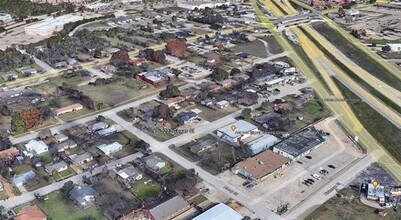 233 Texas St in Cedar Hill, TX - Building Photo - Building Photo