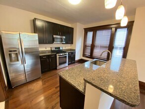 167 E Oakland Ave in Columbus, OH - Building Photo - Building Photo