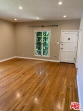 1201 S Ogden Dr in Los Angeles, CA - Building Photo - Building Photo