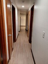 1399 Parkway Dr NW in Salem, OR - Building Photo - Building Photo