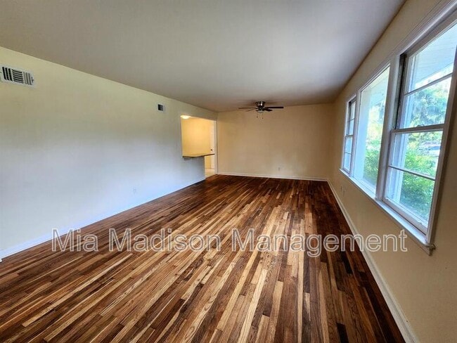 2108 E 65th St in Savannah, GA - Building Photo - Building Photo