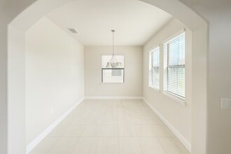 141 Angela's Ave in Haines City, FL - Building Photo - Building Photo