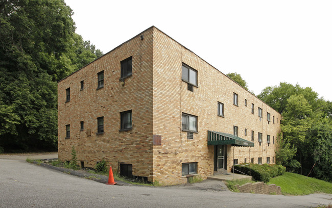 5500 Margaretta St in Pittsburgh, PA - Foto de edificio - Building Photo