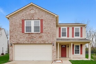 7939 Crackling Ln in Indianapolis, IN - Building Photo