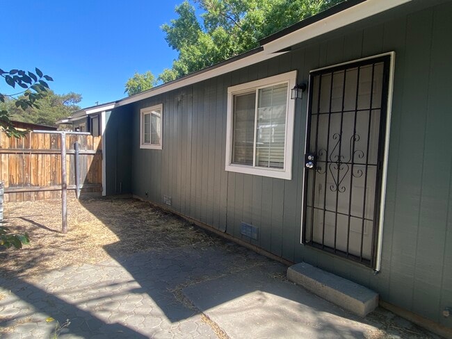 1132 Parkview Street in Reno, NV - Building Photo - Building Photo