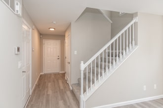10429 Tiffany Village Ct in Affton, MO - Building Photo - Building Photo