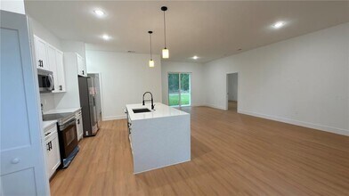 7250 N Freeport Cir in Citrus Springs, FL - Building Photo - Building Photo