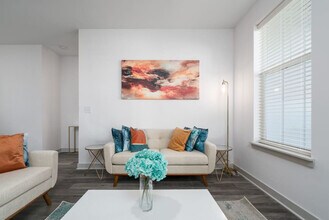 5790 Sunrise Way in Whitestown, IN - Building Photo - Building Photo