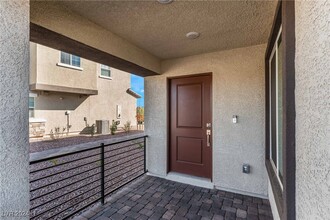 871 Watford Pl in Henderson, NV - Building Photo - Building Photo