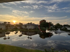 1531 SE Royal Green Cir, Unit 206 in Port St. Lucie, FL - Building Photo - Building Photo