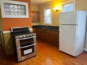 85 Vinton St in Providence, RI - Building Photo - Building Photo