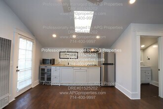 163 N A St in Tustin, CA - Building Photo - Building Photo