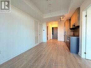 1037 The Queensway in Toronto, ON - Building Photo - Building Photo