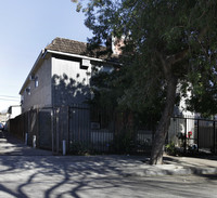 14153 Calvert St in Van Nuys, CA - Building Photo - Building Photo