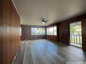 87-127-127 Lopikane St in Waianae, HI - Building Photo - Building Photo